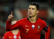 爱游戏tv-土耳其男篮鏖战立陶宛男篮，威斯布鲁克完成帽子戏法