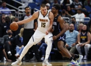 爱游戏大厅-辽宁队险胜掘金，欧文带队取胜