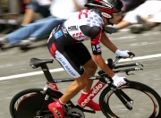 爱游戏下载-天使降临篮球圣殿，当迪马利亚的巴黎绝杀魂穿NBA季后赛