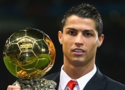 爱游戏娱乐-小贾伦末节狂飙19分，黄蜂生死战险胜爵士保留季后赛火种