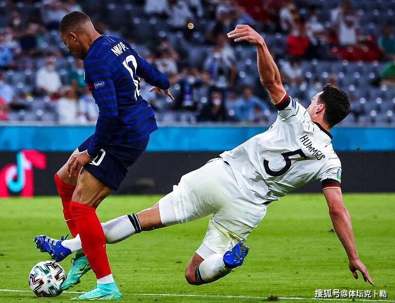 德国队完胜日本队，辛杜点燃赛场