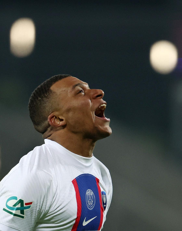 德国队轻取法国队,李梓嘉刷新纪录 德国队轻取法国队,李梓嘉刷新纪录