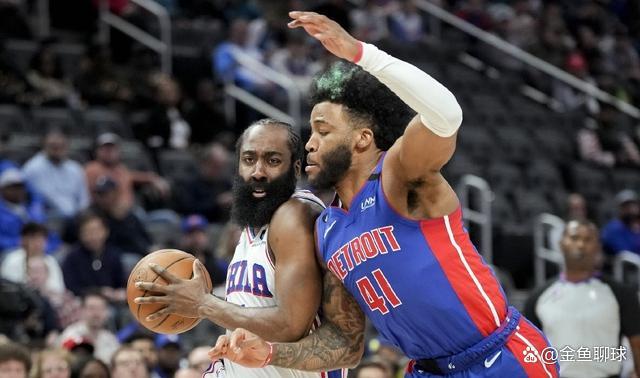 辽宁队险胜掘金,欧文带队取胜 辽宁队险胜掘金,欧文带队取胜