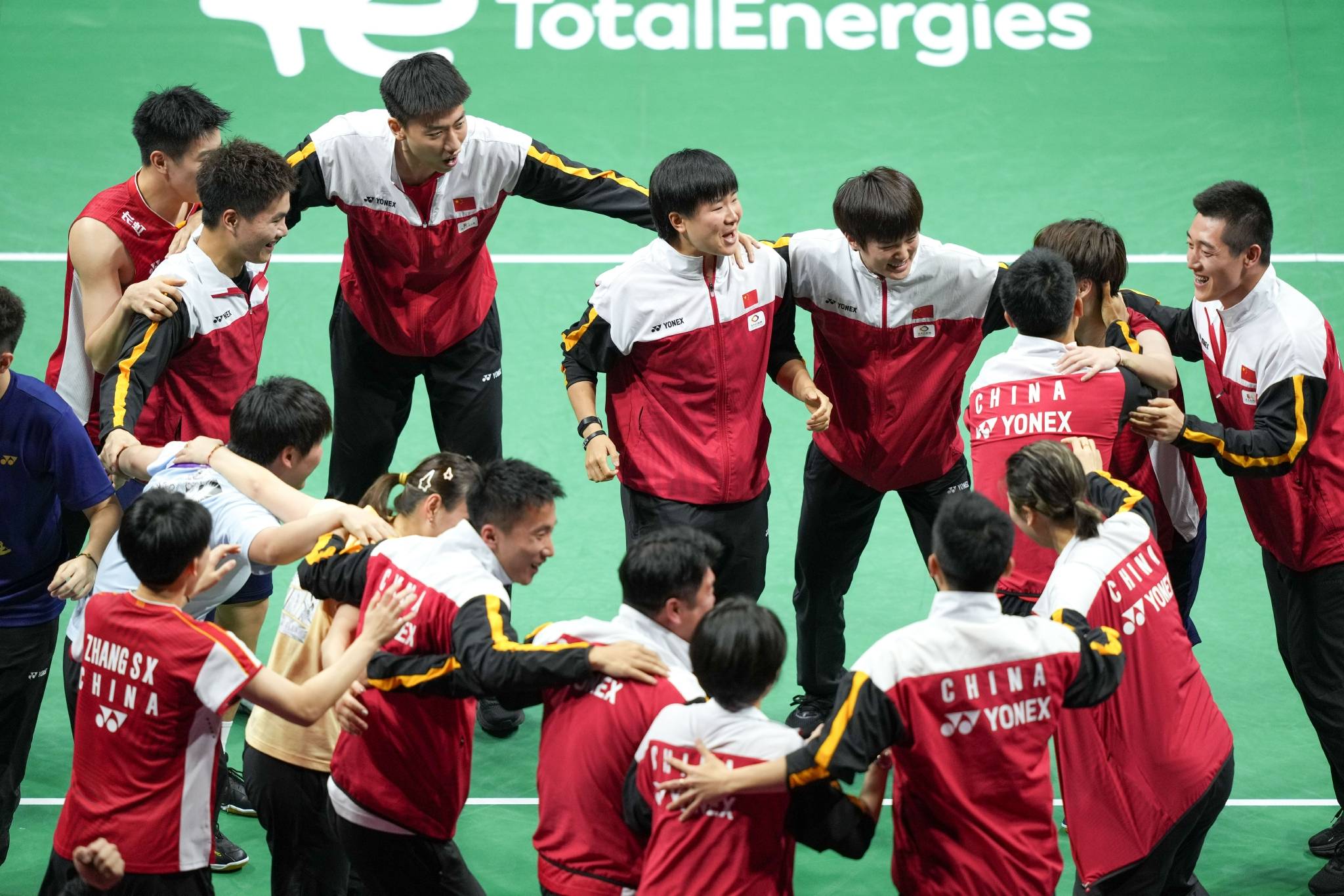 中国队完胜韩国队，奥恰洛夫惊艳四座