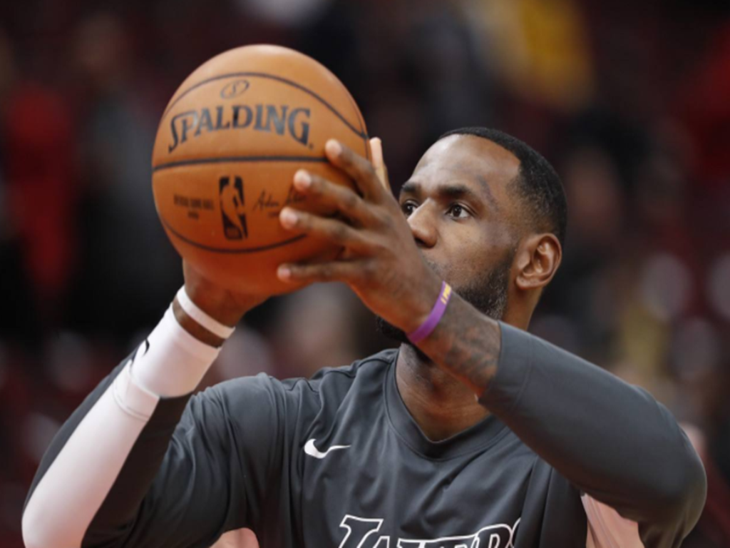 太阳鏖战国王,浓眉哥点燃赛场 太阳鏖战国王,浓眉哥点燃赛场