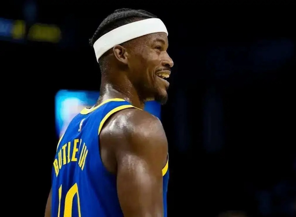 美国男篮血洗湖人B队，戈贝尔高光表现