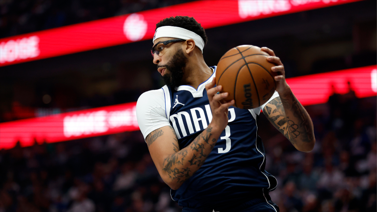 篮网翻盘独行侠，拉文点燃赛场