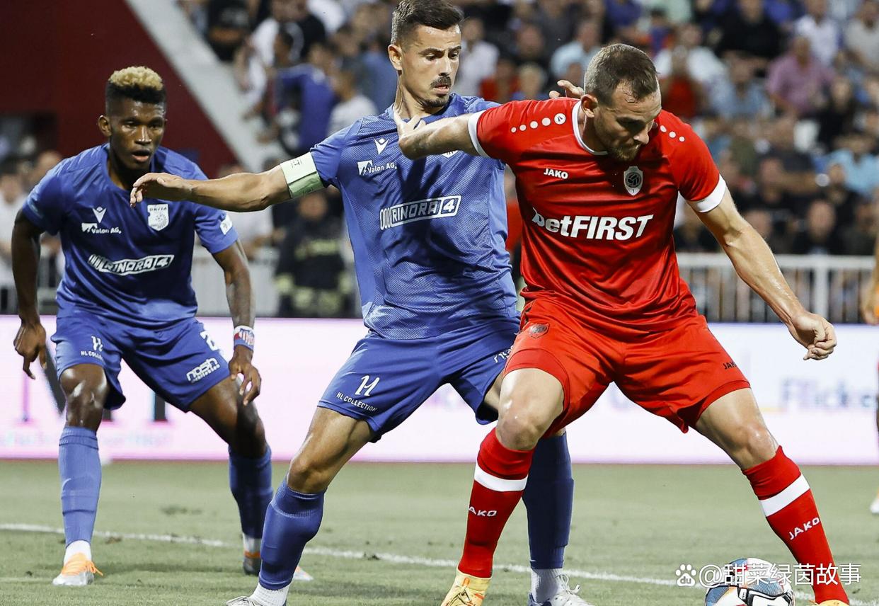 精英球队再获洲际胜利,足球荣誉引瞩目 精英球队再获洲际胜利,足球荣誉引瞩目