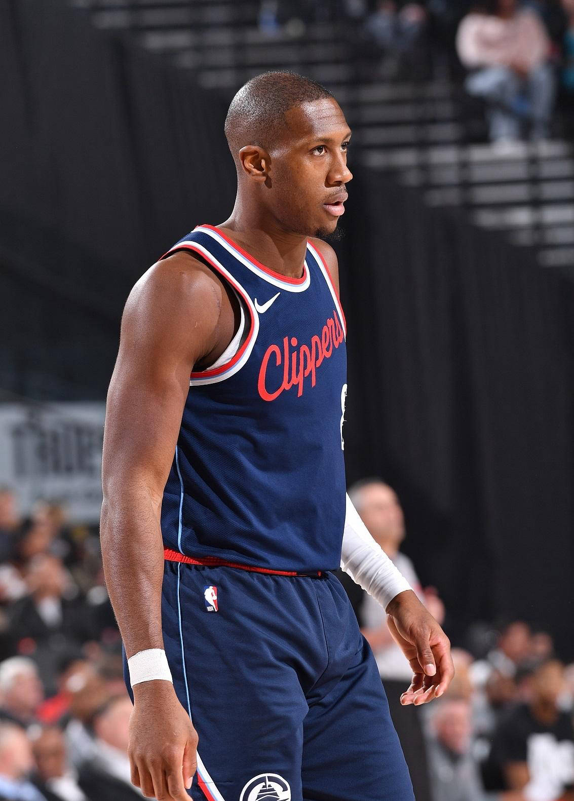 韩国队险胜印尼队，黄鸭组合状态火热