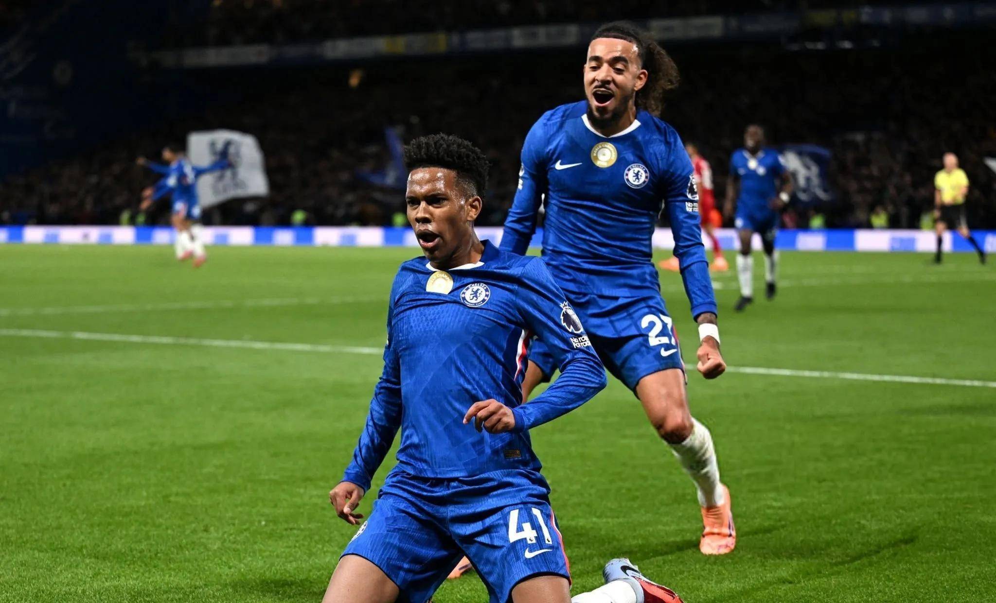 桑德兰主场击败利物浦，豪取分