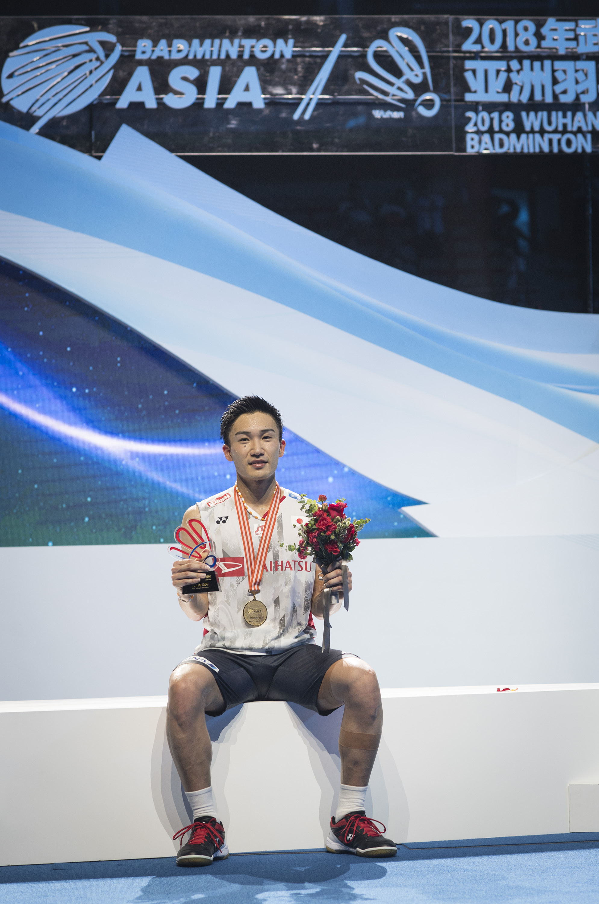 中国羽毛球队碾压泰国羽毛球队，桃田贤斗高光表现