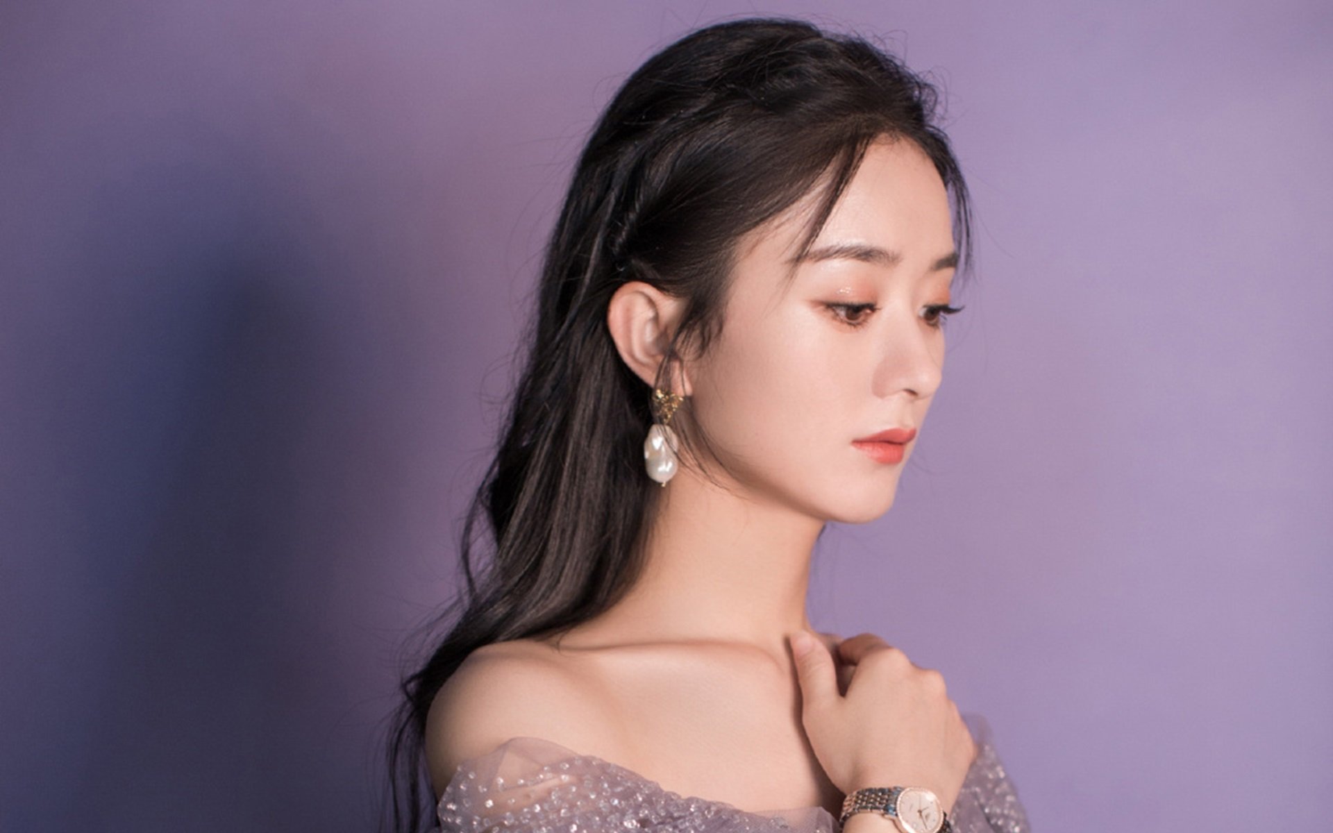 跨界征服，从足球场到篮球馆的双重接管—波兰强势与奥纳纳传奇之夜