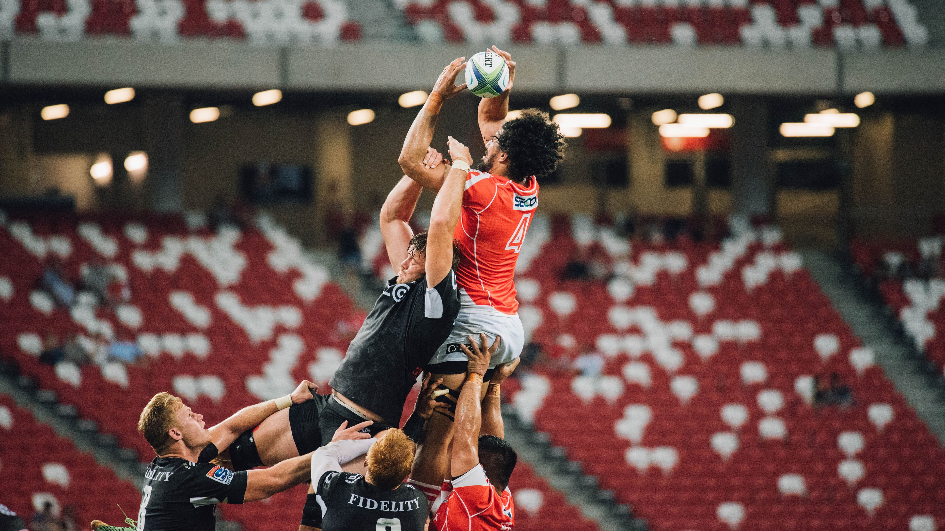 赛道上的逆袭，勒克莱尔关键制胜，雷诺力克威廉姆斯