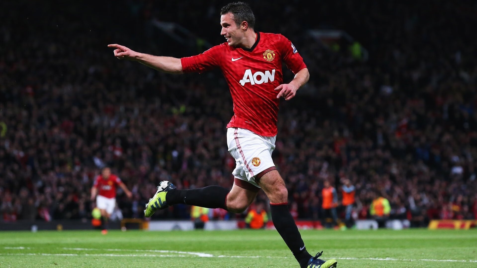 赛道与赛场，F1街道赛焦点战启示录，火箭如何正面击溃深圳队